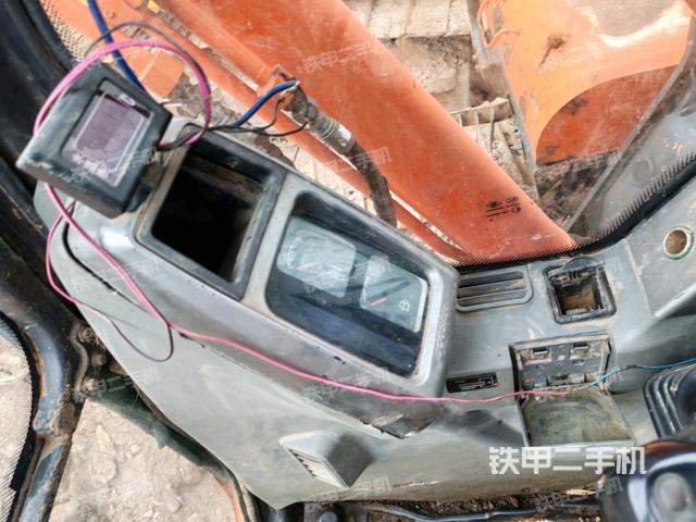 顯示屏?(駕駛室部分) 顯示屏?(駕駛室部分)