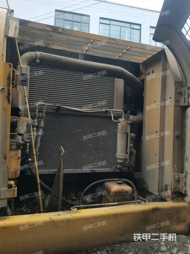散熱器室(大件艙室) 散熱器室(大件艙室)