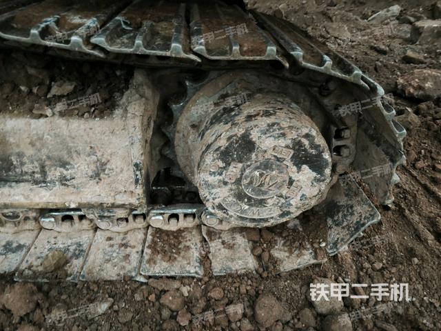 左驅(qū)動(dòng)輪（行走機(jī)構(gòu)）