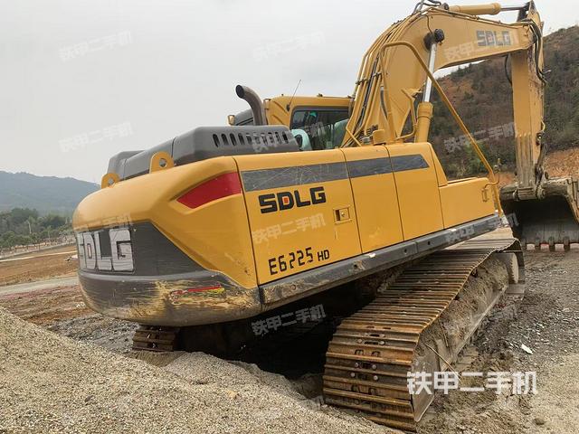 整機(jī)右后45°（整機(jī)外觀）