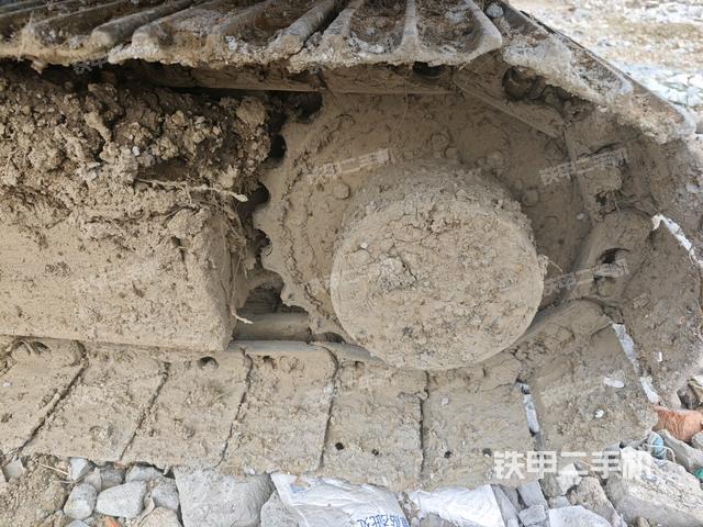 小臂整體右前（工作和回轉(zhuǎn)裝置）