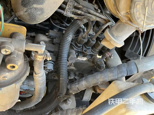 發(fā)動(dòng)機(jī)整體俯視（整機(jī)外觀）