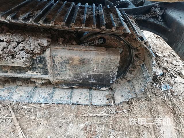 左導(dǎo)向輪（行走機(jī)構(gòu)）