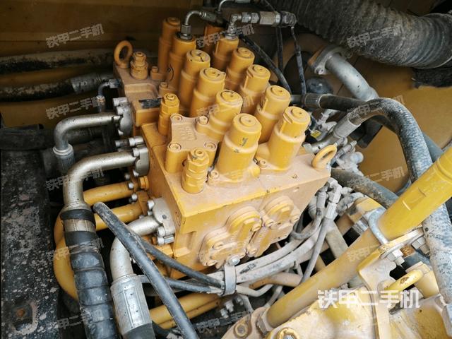 分配閥（上車部件）