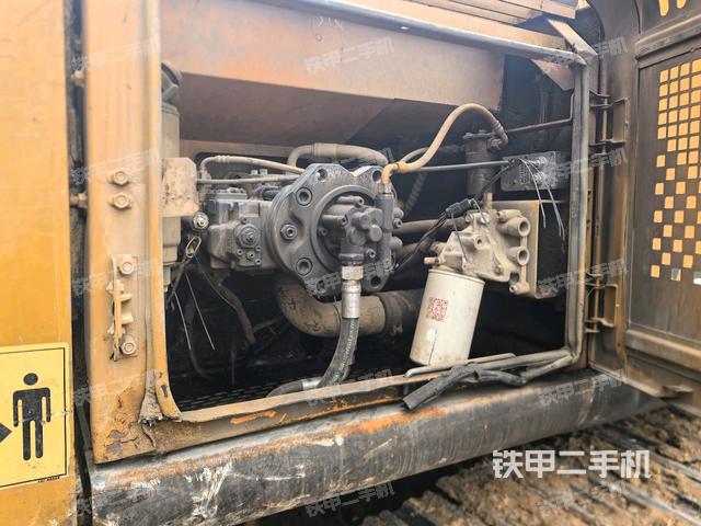 液壓泵室（大件艙室）