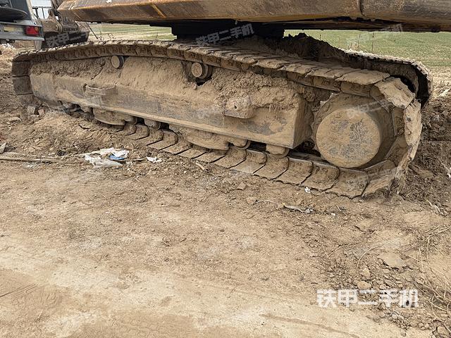 单侧履带整体（整机外观）