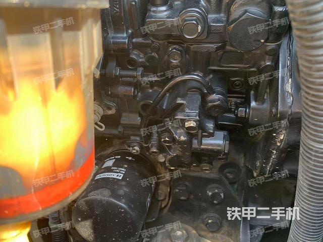 發(fā)動(dòng)機(jī)整體俯視（整機(jī)外觀）