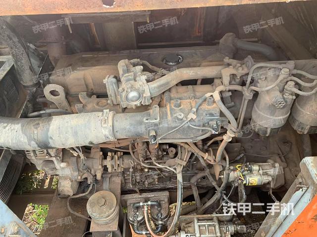 發(fā)動機(jī)整體俯視(整機(jī)外觀) 發(fā)動機(jī)整體俯視(整機(jī)外觀)