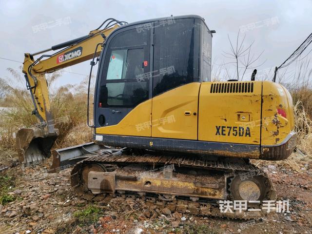 左后45（整機外觀）