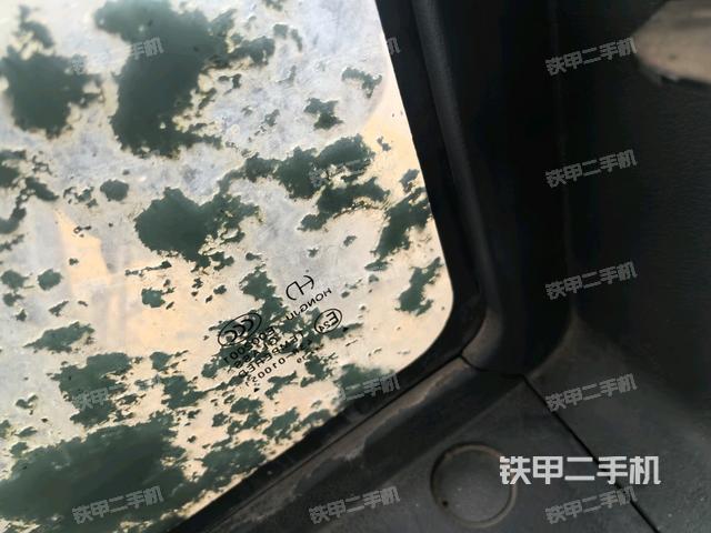 右側(cè)玻璃角標（駕駛室部分）