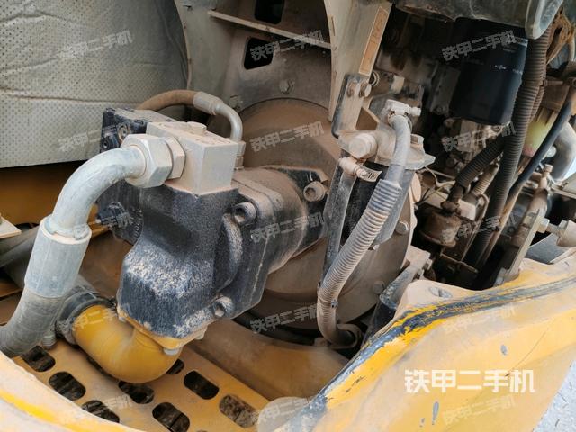 電瓶（大件艙室）