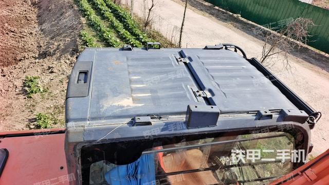 驾驶室顶部俯视（上车部件）