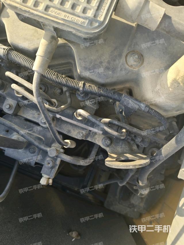 氣門室蓋螺絲特寫（上車部件）