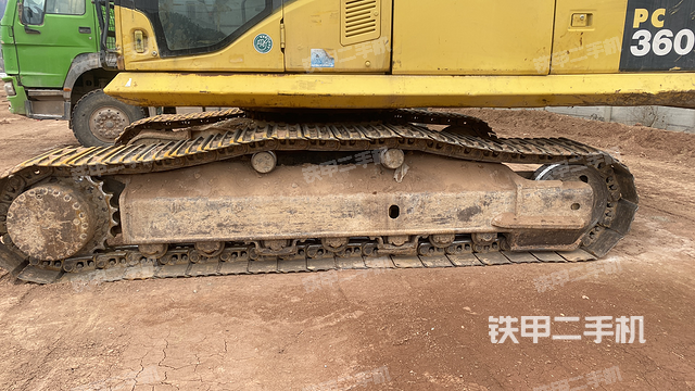 單側(cè)履帶整體（整機外觀）