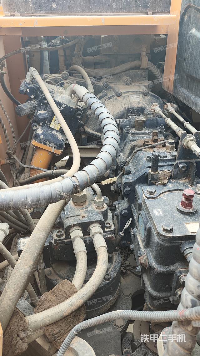 整机右后45°（整机外观）