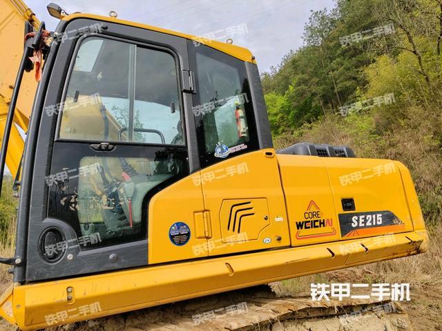 驾驶室整体（整机外观）