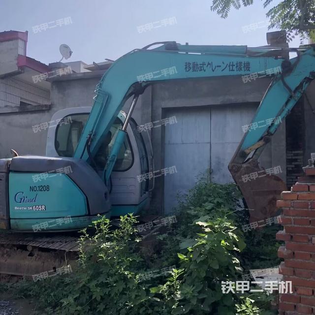 整機(jī)右后45°(整機(jī)外觀) 整機(jī)右后45°(整機(jī)外觀)