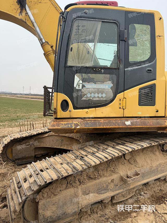 驾驶室整体（整机外观）