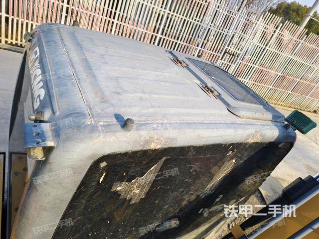 駕駛室頂部俯視(上車部件) 駕駛室頂部俯視(上車部件)