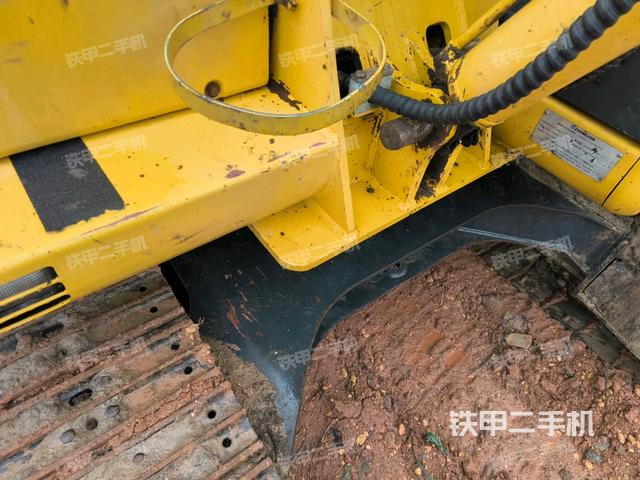 大臂背部俯視（工作和回轉(zhuǎn)裝置）