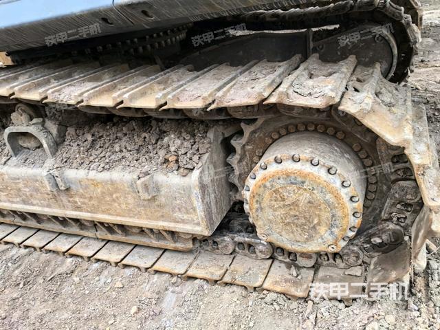 右側(cè)履帶整體（行走機(jī)構(gòu)）