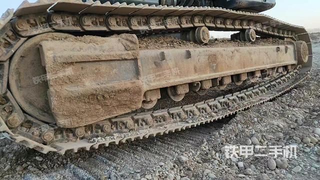 单侧履带整体（整机外观）