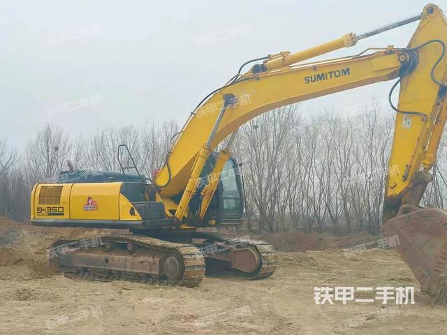 整機右后45°(整機外觀) 整機右后45°(整機外觀)