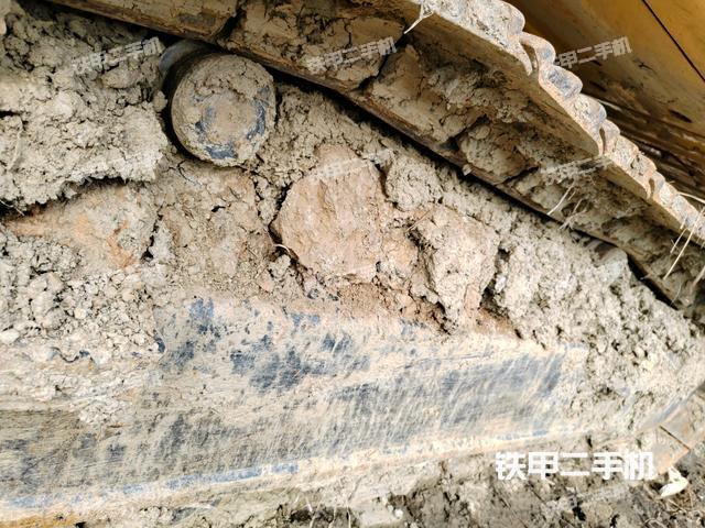 单侧履带整体（整机外观）