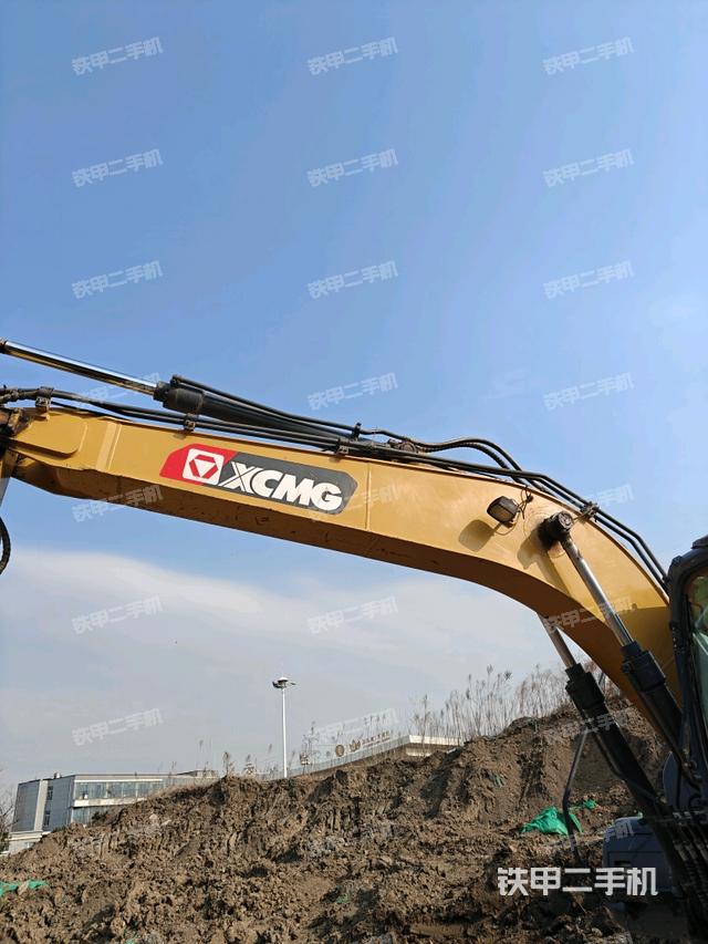 大臂整體?右側(cè)(工作和回轉(zhuǎn)裝置) 大臂整體?右側(cè)(工作和回轉(zhuǎn)裝置)