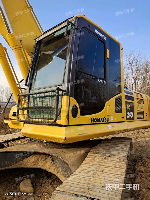 駕駛室整體（整機(jī)外觀）