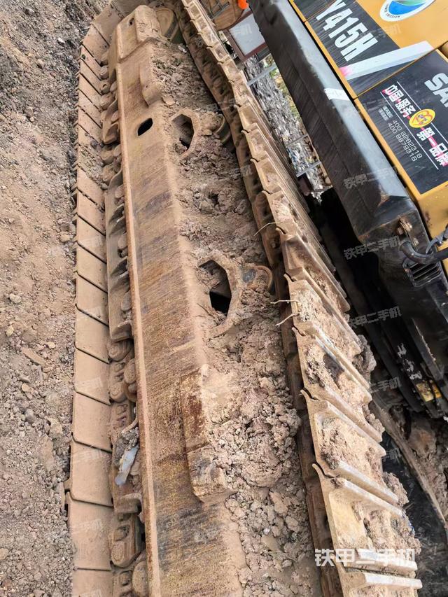 单侧履带整体（整机外观）