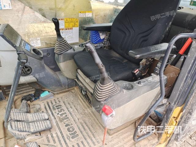 座椅左側(cè)控制臺/音響/含左手柄（駕駛室部分）