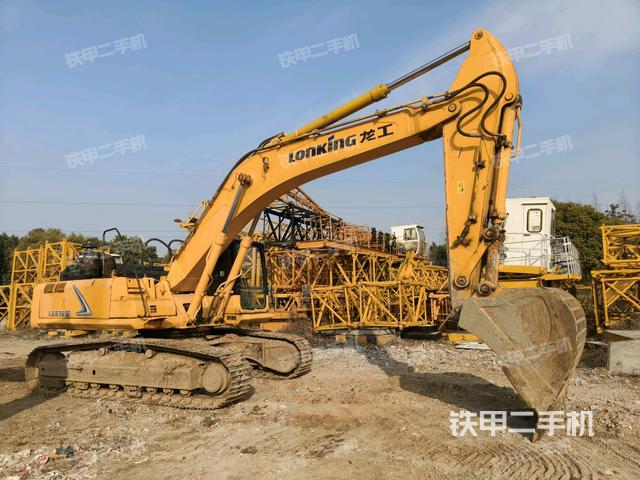 右前45(整機(jī)外觀) 右前45(整機(jī)外觀)