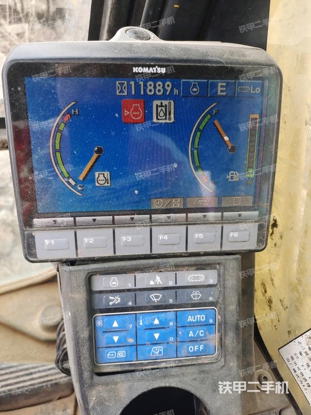 座椅后部（駕駛室部分）