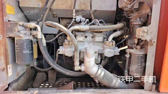 液压泵室（大件舱室）