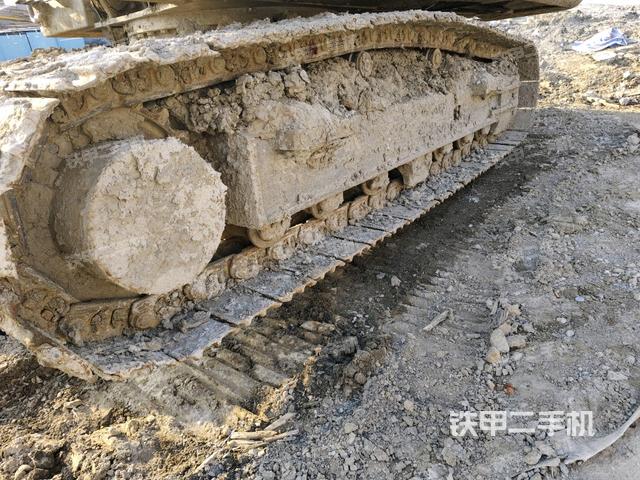 左側(cè)履帶整體?(行走機構(gòu)) 左側(cè)履帶整體?(行走機構(gòu))