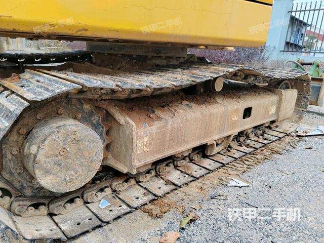 左側(cè)履帶整體?（行走機(jī)構(gòu)）