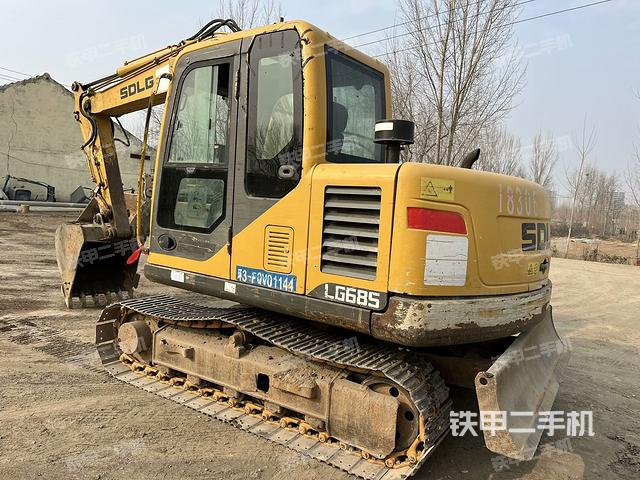 整機右后45°(整機外觀) 整機右后45°(整機外觀)