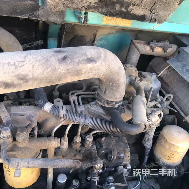 發(fā)動機(jī)整體俯視（整機(jī)外觀）