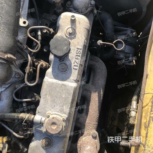 發(fā)動(dòng)機(jī)整體俯視（整機(jī)外觀）