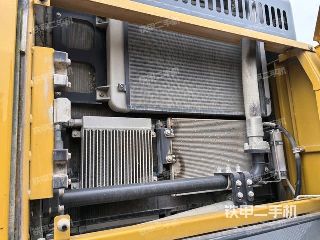 散熱器正面（大件艙室）