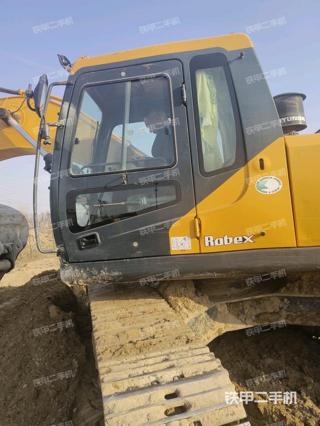 座椅左側(cè)控制臺/音響/含左手柄（駕駛室部分）