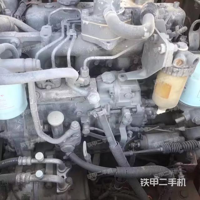 發(fā)動(dòng)機(jī)整體俯視（整機(jī)外觀）