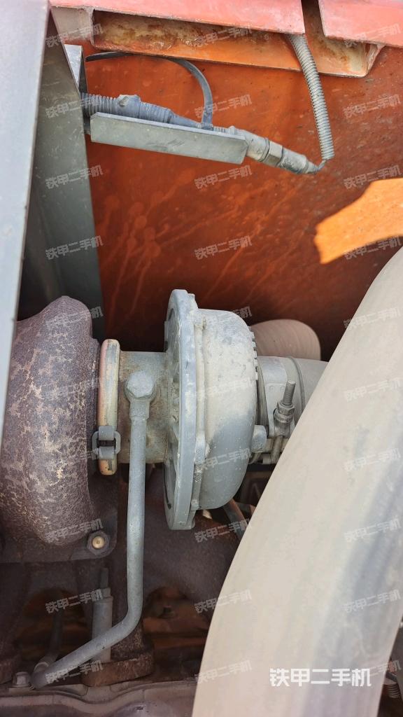 增压器特写（上车部件）