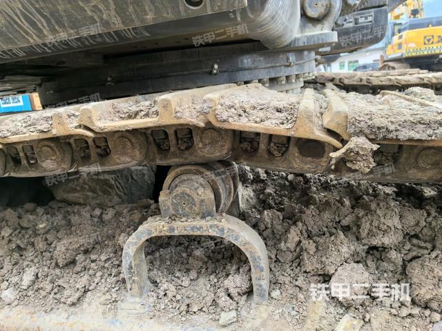 左側(cè)行走馬達(dá)蓋板（行走機(jī)構(gòu)）