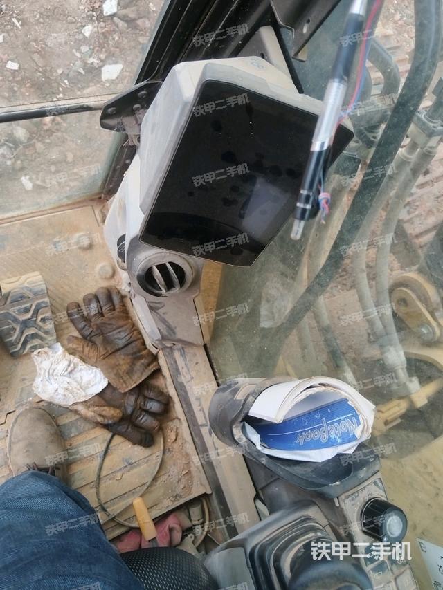 顯示屏?(駕駛室部分) 顯示屏?(駕駛室部分)