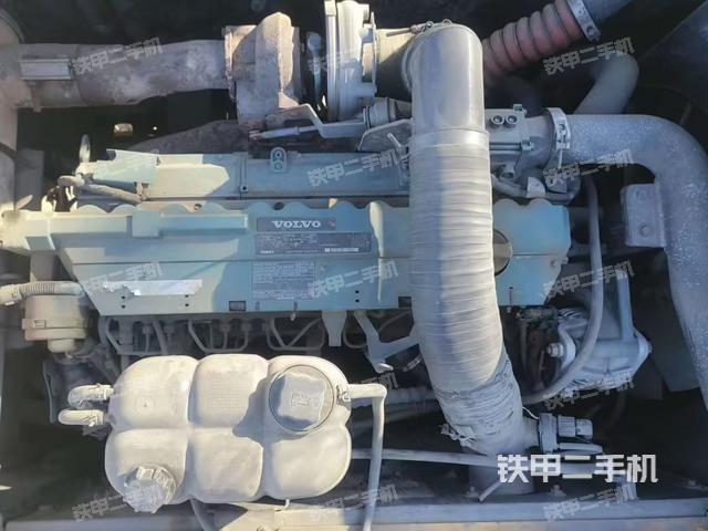 发动机整体俯视（整机外观）