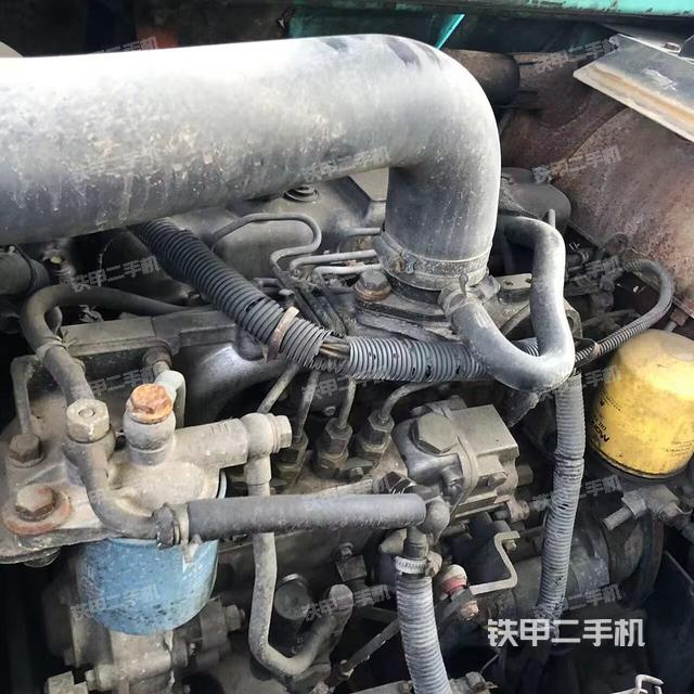 发动机整体俯视（整机外观）