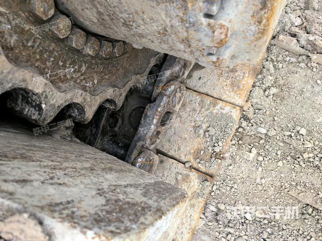 左驅(qū)動(dòng)輪（行走機(jī)構(gòu)）