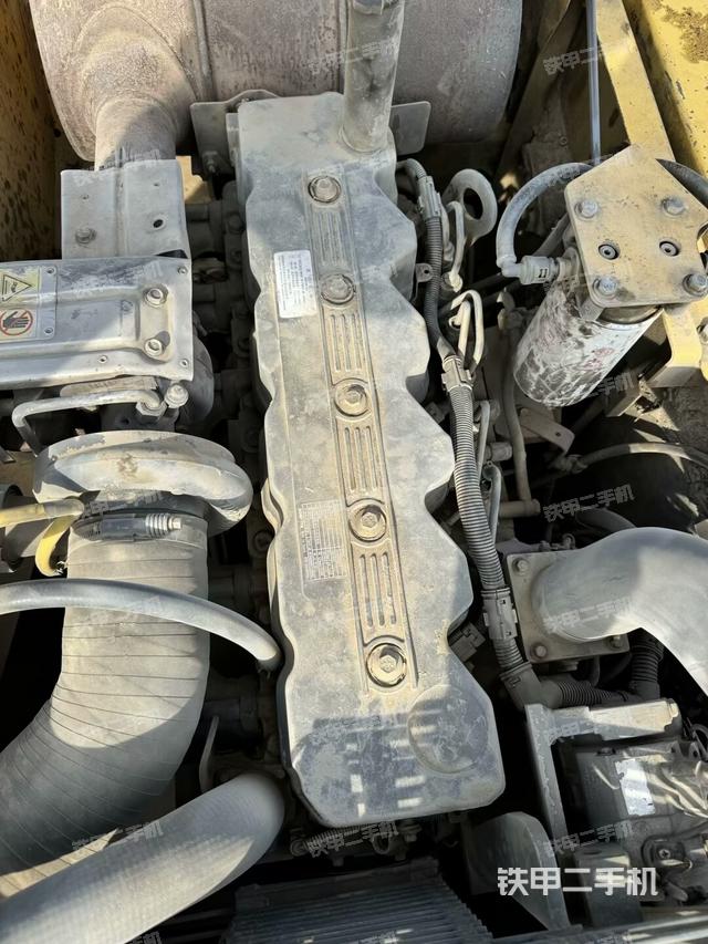 發(fā)動(dòng)機(jī)整體俯視（整機(jī)外觀）